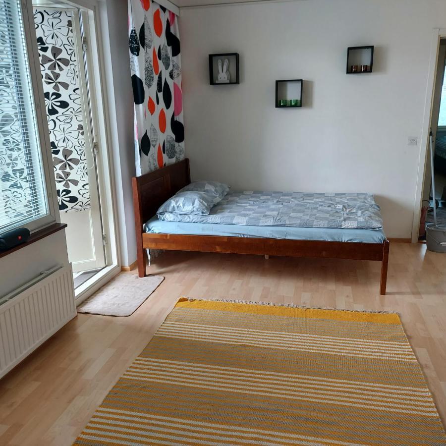 Kaksio Hervannan Keskustassa Tampere Buitenkant foto